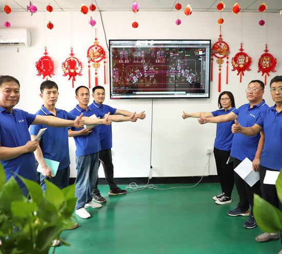 拉彎加工廠家給客戶朋友們拜年啦！