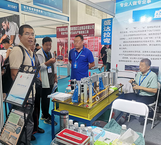 汽車自動(dòng)化零部件選型：北京拉彎廠確保高效生產(chǎn)的拉彎工藝關(guān)鍵