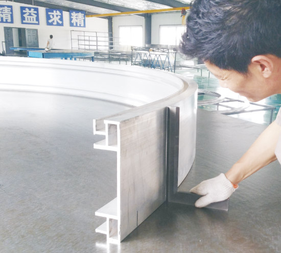 石家莊拉彎加工廠：為客戶提供優(yōu)質(zhì)的產(chǎn)品、良好的技術(shù)支持、健全的售后服務(wù)