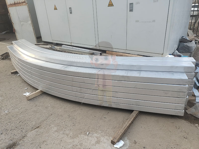 篷房弧形梁拉彎