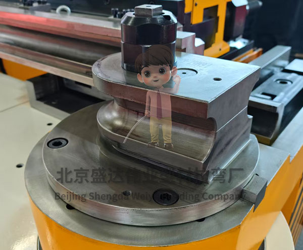 探索北京特種型材拉彎技術(shù)的創(chuàng)新應(yīng)用：提升建筑和工業(yè)領(lǐng)域的結(jié)構(gòu)強(qiáng)度與美觀性