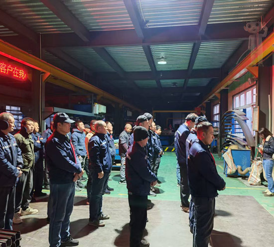 以精進鑄魂 以安全護航｜盛達偉業(yè)北京拉彎廠周一晨會凝聚發(fā)展新動能