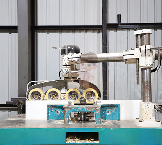 面向工程項目的北京塑鋼拉彎應用優(yōu)勢分析：提升造型自由度與安裝匹配度的關鍵路徑