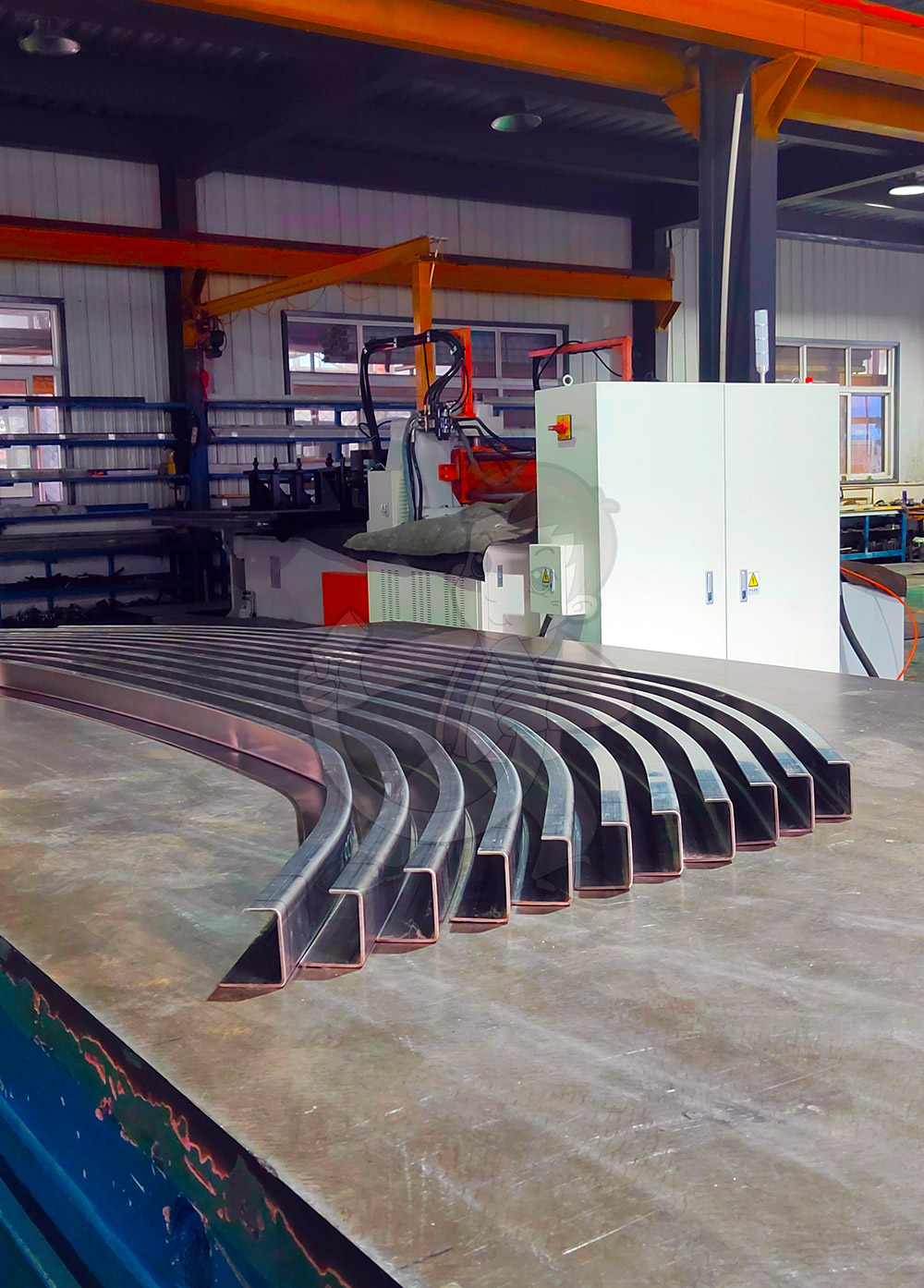 軌道客車、地鐵車廂的車頂彎梁拉彎