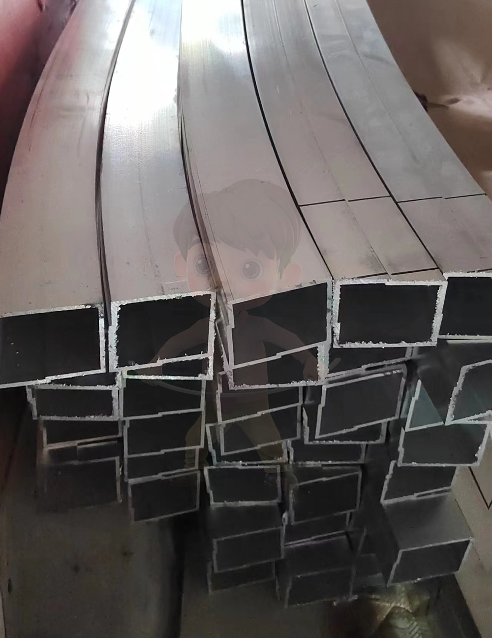 汽車框架用多半徑鋁方管