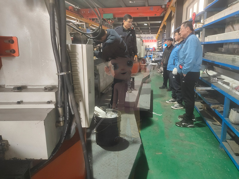 盛達(dá)拉彎廠高效完成風(fēng)電部件的拉彎加工