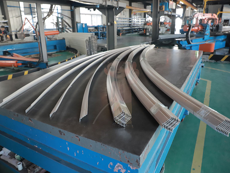 數(shù)字拉彎鏈接創(chuàng)新:盛達(dá)拉彎互聯(lián)網(wǎng)及新媒體宣傳研討會(huì) 數(shù)字拉彎鏈接創(chuàng)新:盛達(dá)拉彎互聯(lián)網(wǎng)及新媒體宣傳研討會(huì)