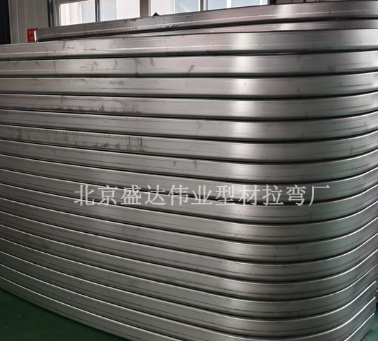 北京方管鋼材拉彎常見(jiàn)問(wèn)題及解決方案：變形、回彈與開(kāi)裂處理方法