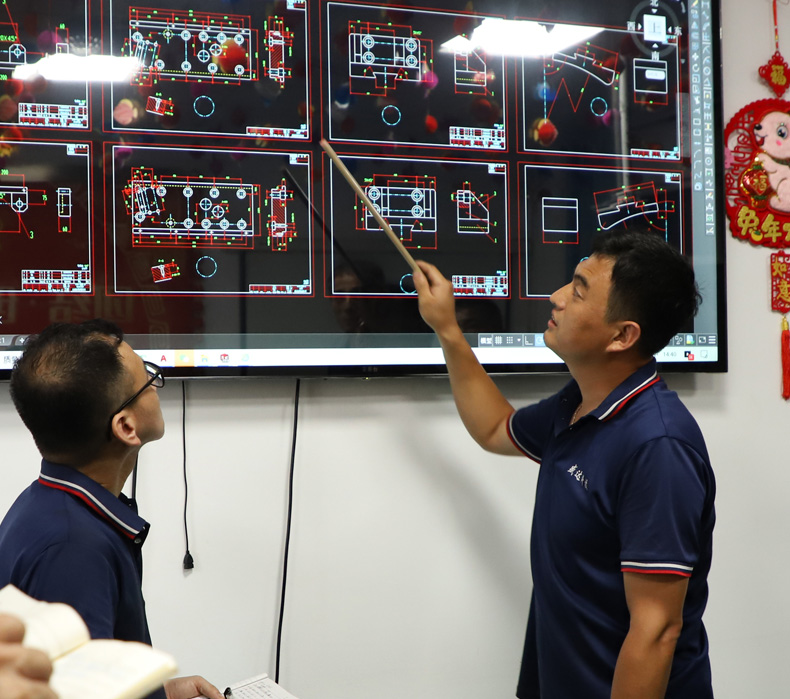 型材拉彎的彎管張力計算公式