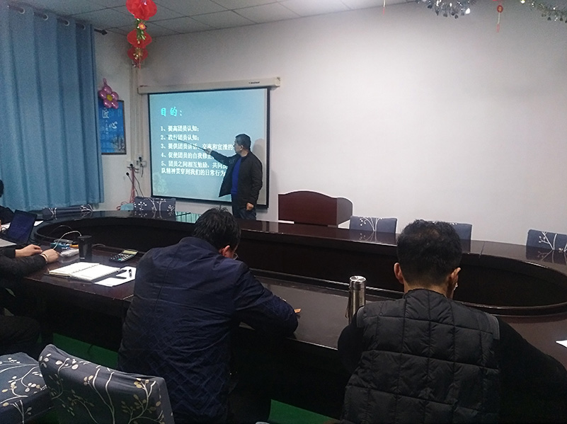 北京盛達偉業(yè)型材拉彎廠