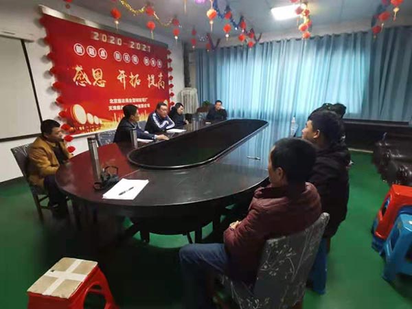 北京盛達(dá)偉業(yè)型材拉彎廠